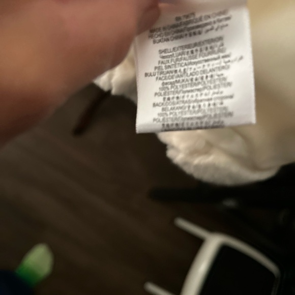 BCB Generation Faux Fur sleeveless lined hooded vest - Picture 12 of 16